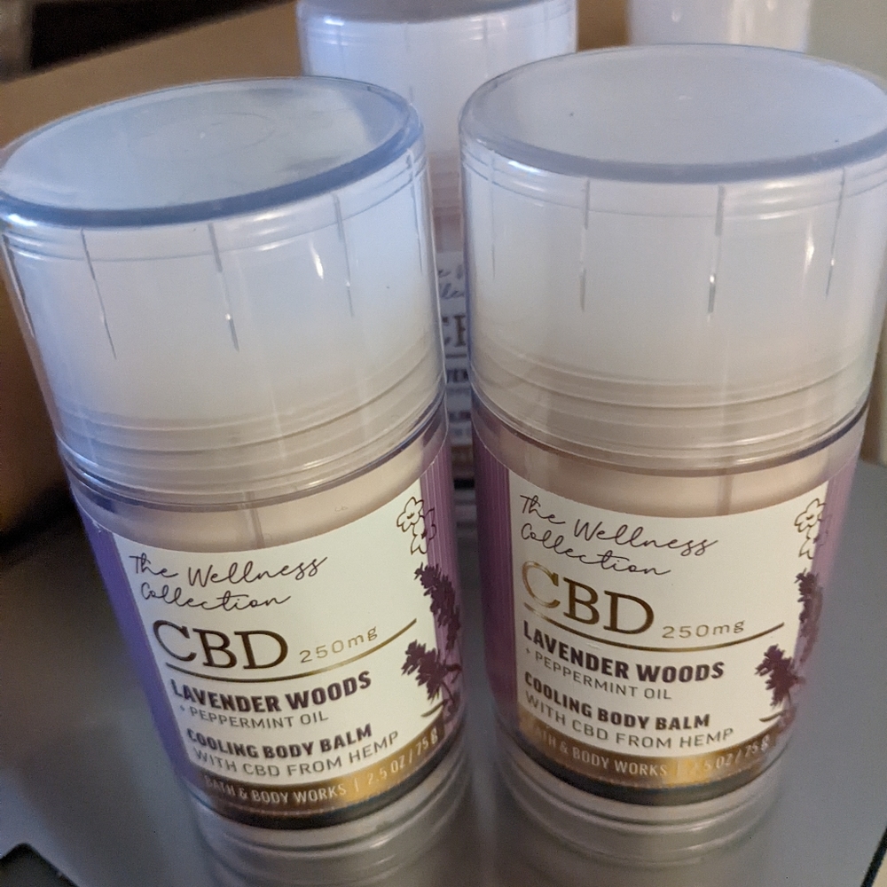 Bath and Body Works Wellness Collection Lavender Woods & Peppermint Oil BodyBalm